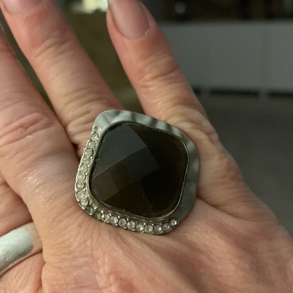 Banana Republic statement ring size 7